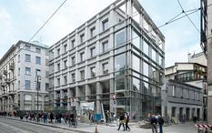 Milano: via torino edificio polifunzionale